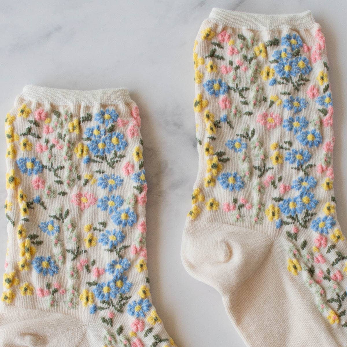 Socks - Women's Romantic Floral - Oatmeal
