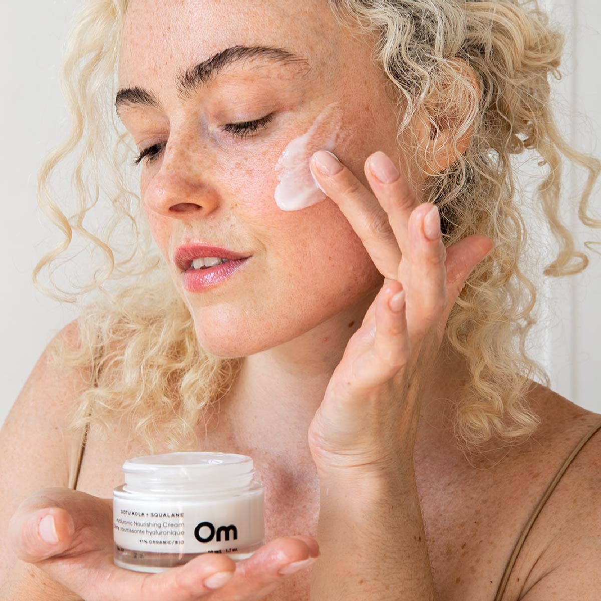Om Organics Skincare - Gotu Kola + Squalane Hyaluronic Nourishing Cream