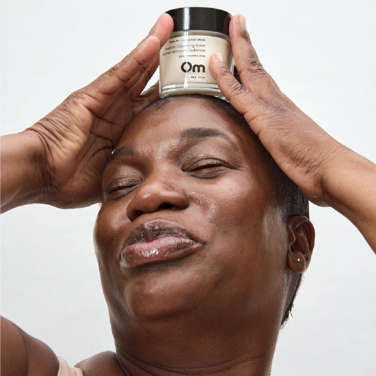 Om Organics Skincare - Kaolin + Coconut Milk Radiant Cleansing Balm