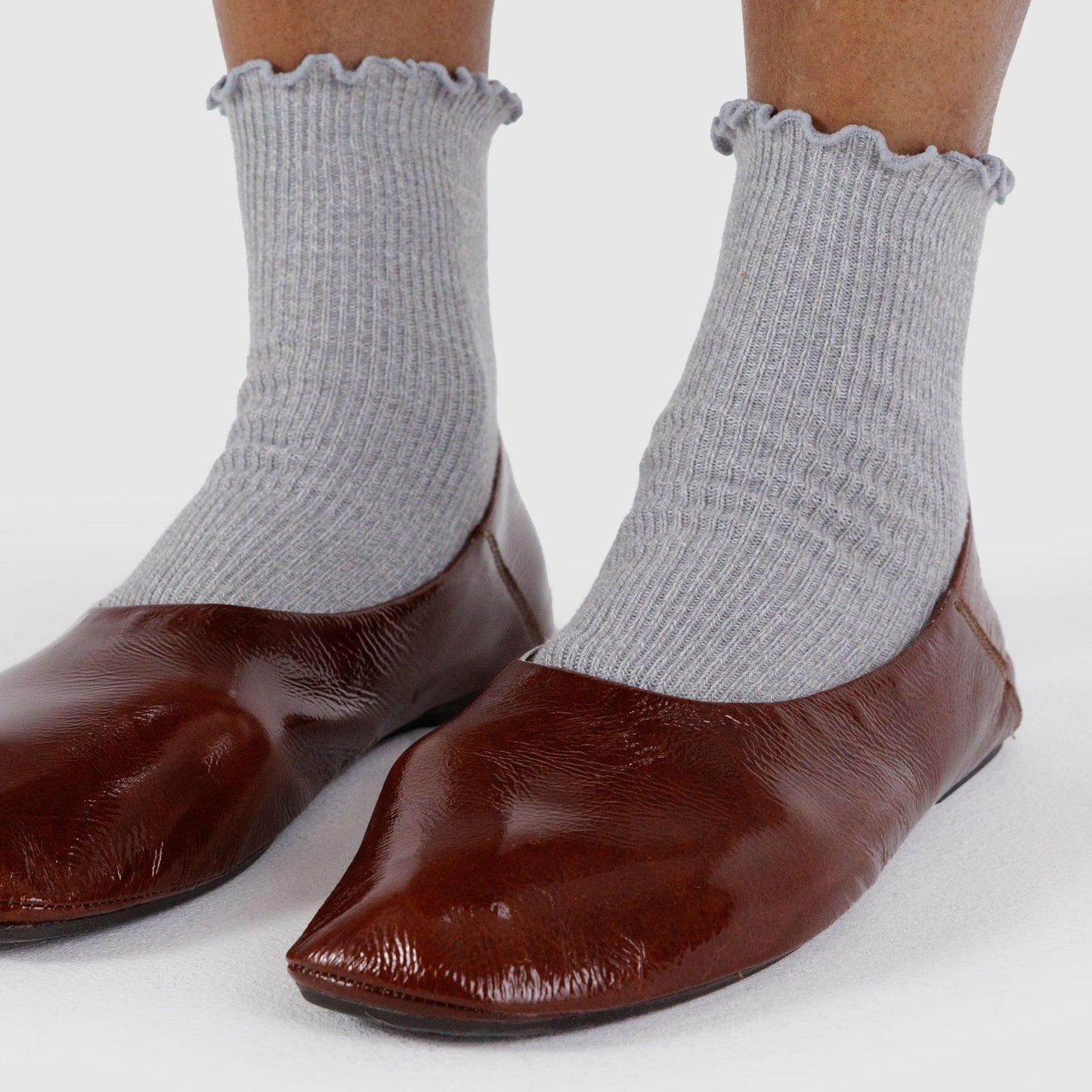 Baggu - Lettuce Edge Socks Set of Two - HEATHER GREY & BLACK