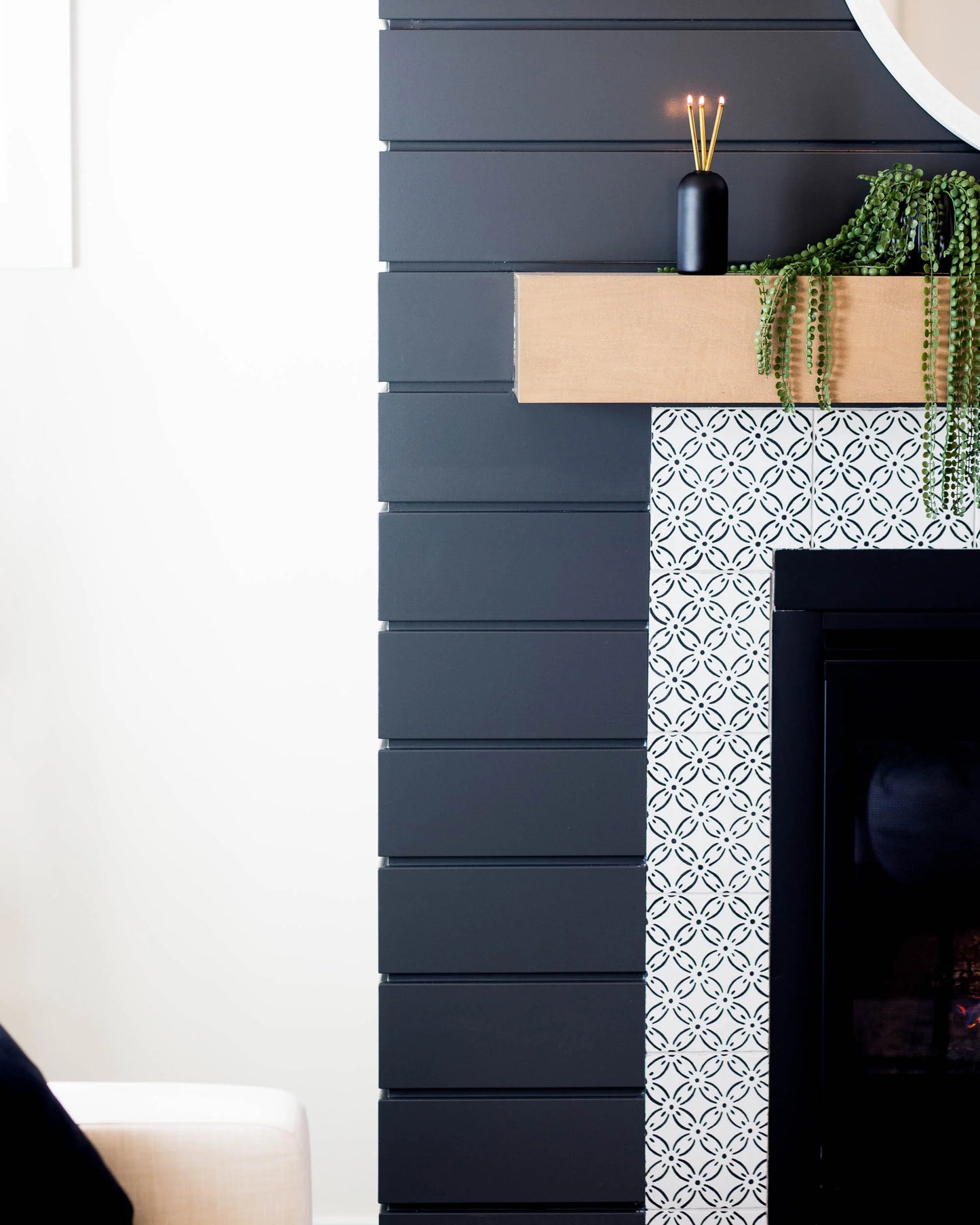 Everlasting Candle Co - Wylie Vase - Black