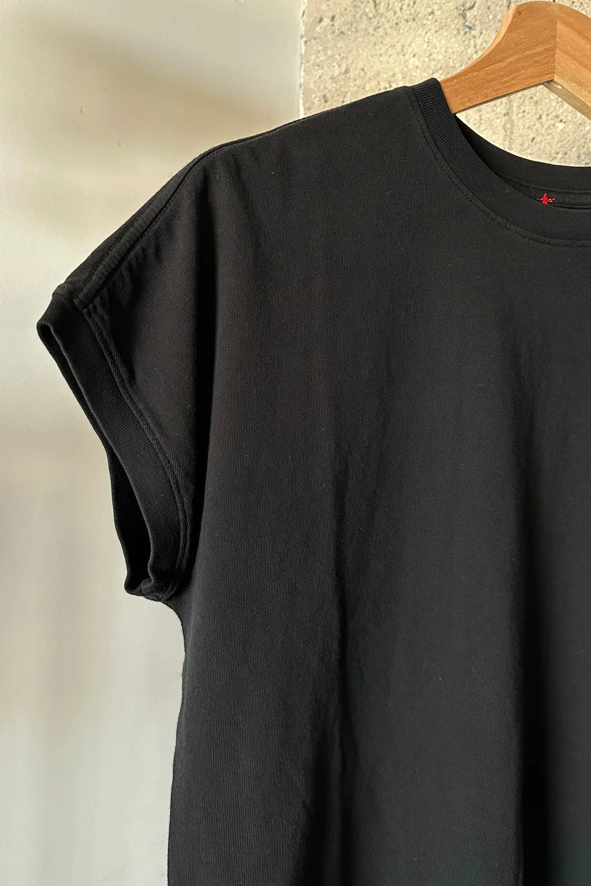 LeBon Ease tee