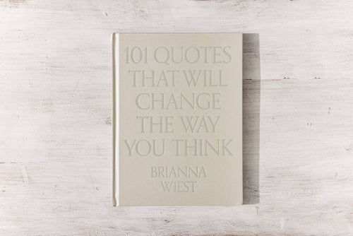 101 Quotes That Will Change The Way You Think - table book