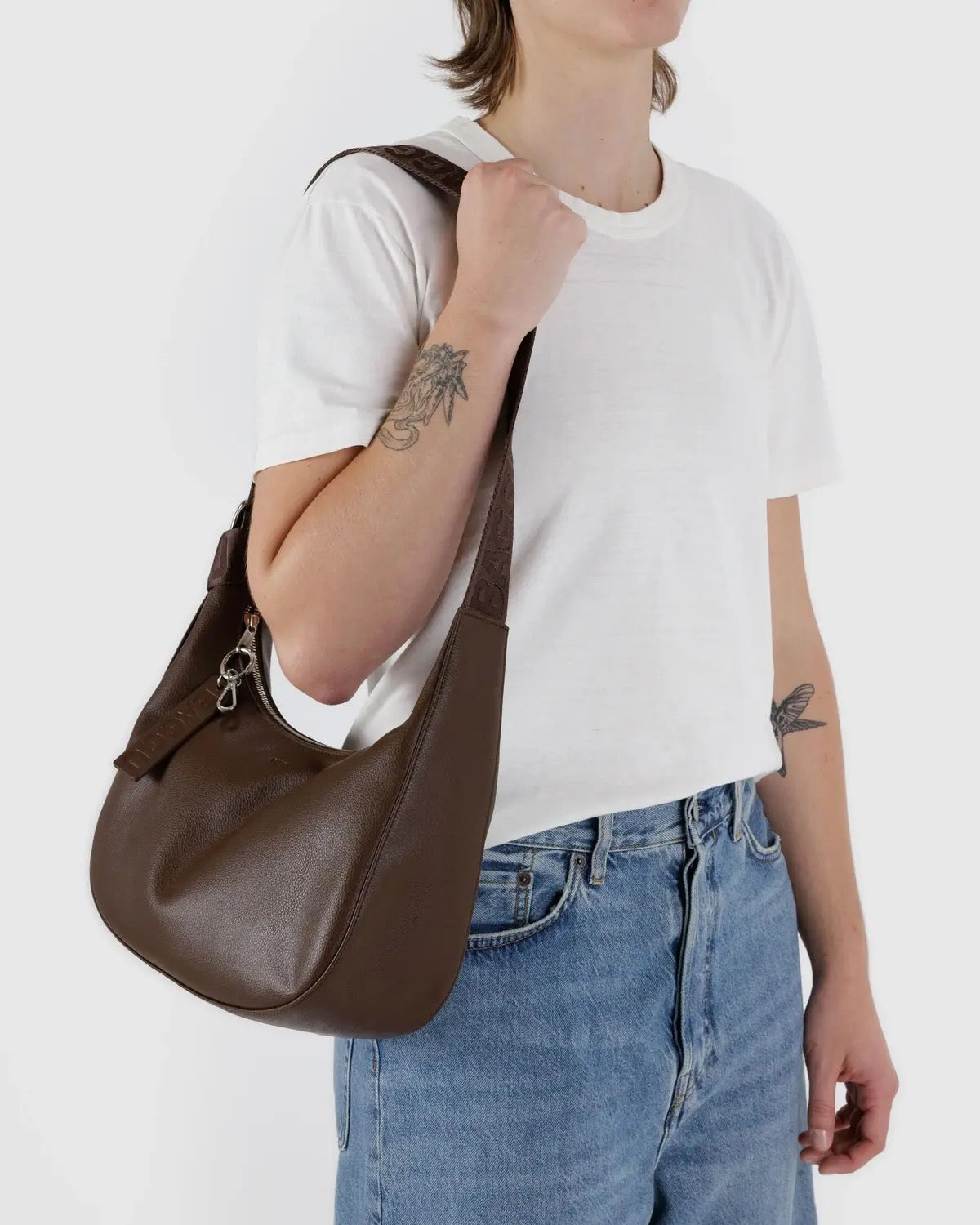 Baggu  - Medium Recycled Leather Crescent Bag - Brown