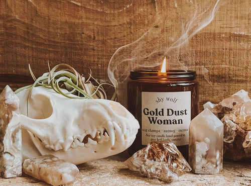 Shy Wolf Candle - Gold Dust Woman - Incense, Nag Champa, Nutmeg